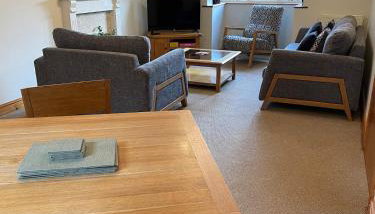 Vicarage Court detached bungalow - Foto 2