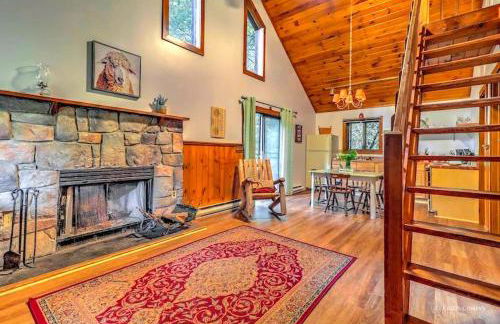 Traditional Wooden Cabin Rental in the Poconos, Pennsylvania - Foto 3