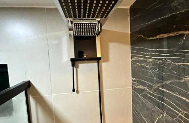 Pé na areia, vista incrível, casa aconchegante, ampla e de um astral - Foto 39