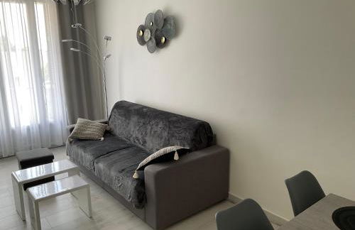 F2 lumineux 8 min à pieds de la plage - Foto 7