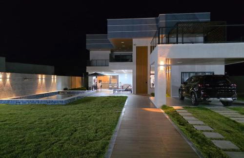 Modern house in Jacuípe in Camaçari-BA - Foto 14