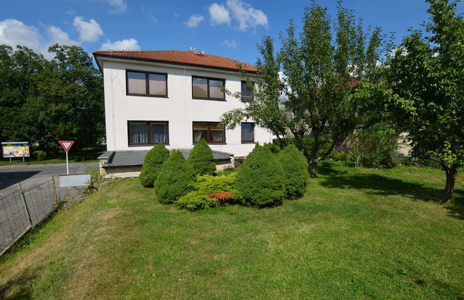 Cozy Apartment in Eastern Bohemia Near Town Center - Foto 1