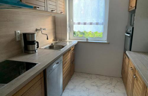 Monteur- und Ferienwohnung 2 - Haus Weitblick Schonungen - Foto 8