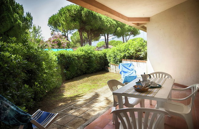 Scenic Holiday Home in Giannella near Beach - Foto 15