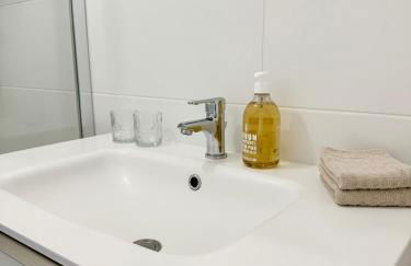 T2 - Cité des congrès - 5' à pied de la gare - Parking - Foto 12