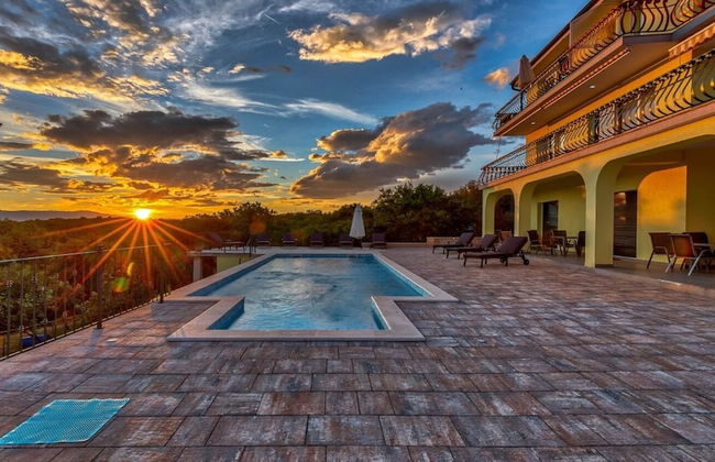 Igor - With Pool - A6 - Foto 1