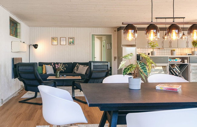 6 Person Holiday Home in Bjert - Foto 13