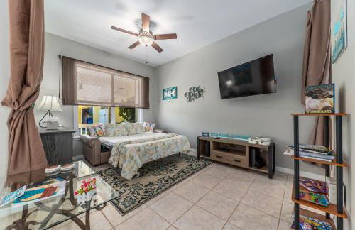 Aquatopia South - Photo 25