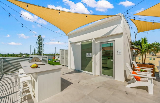 Elevated Perspective - Foto 23