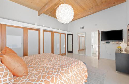 Vista Las Palmas Midcentury - Foto 13