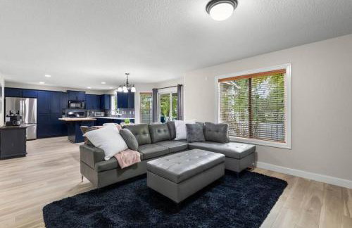 Spacious 4 bed near park/trails - Foto 35