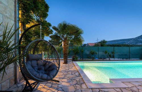 Villa Josip near Omiš , private pool - Photo 8