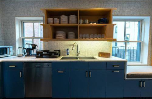 E10-3 3BR Designer Townhouse - Foto 42