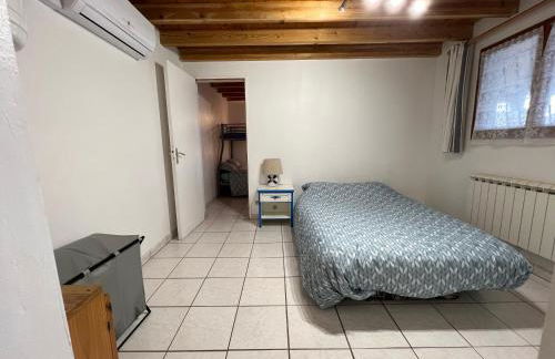 GITE DES PHARES - Day Cruise en bateau privé, pêche en mer, et visite guidée des Chateaux du Médoc - Foto 14