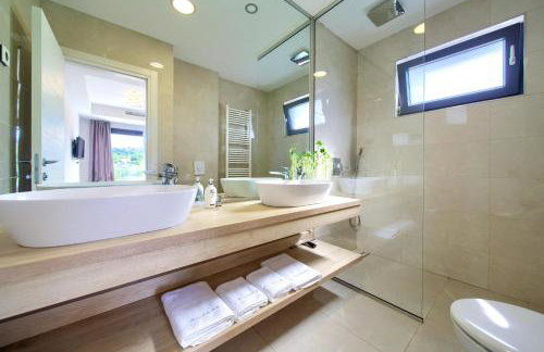 Villa LUMINOSA with outdoor and indoor pool and sauna - Foto 37