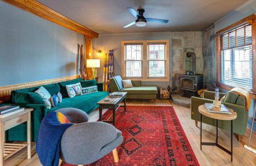 Spacious Arts Crafts Village Home Perfect Summer Base Near Trails Events - Foto 2