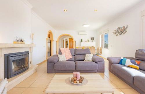 Villa Almendros - PlusHolidays - Photo 17