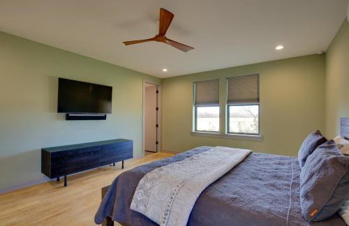 Game Room, Fireplaces, On-Site Lake! Kaufman Home - Foto 14