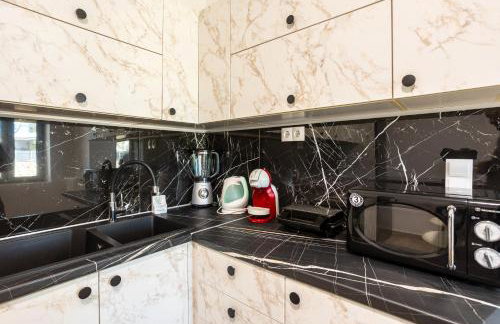 AG Stone Home - Idyllic Beachside Villa in Isthmia - Foto 13