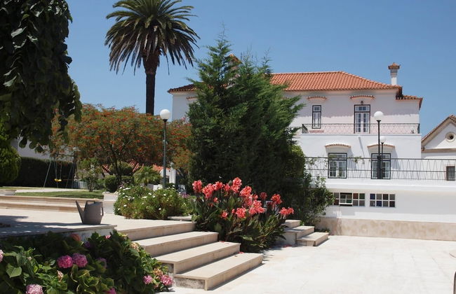 Sprawling Villa Near Alenquer - Photo 29