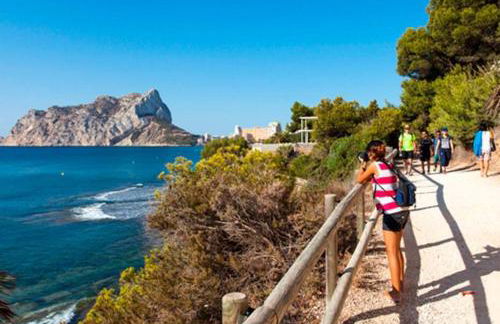 Off-grid Luxury Villa with Tikibar by the pool. - Photo 28