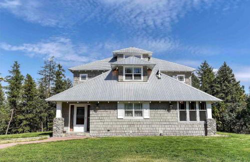 Scenic Loon Lake Adventure Retreat with Dock! - Foto 28