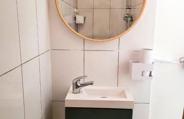 Studio double climatisé avec terrasse - Proche Tram & Centre - Foto 13