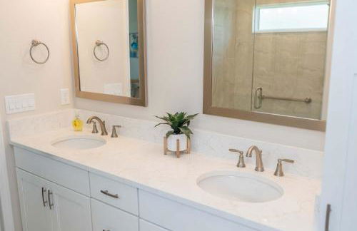 The Villages Retreat- Free Coffee Brand New - Foto 17