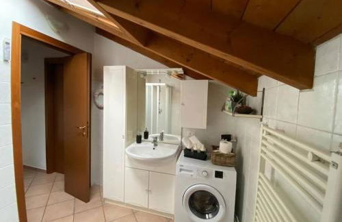 Luminoso Bilocale 5 Minuti da Linate - Foto 13