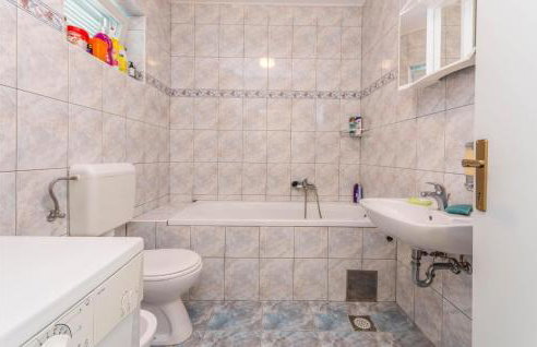 Awesome Home In Benkovac With Wifi - Foto 18