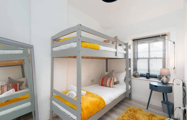 Cosy Cottage - Sleeps 6, Parking & Pet Friendly! - Foto 1