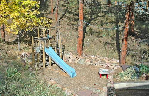 Creekside Craftsman Cabin with Jacuzzi - Alpine Splendor 6 Mins to downtown - Photo 30