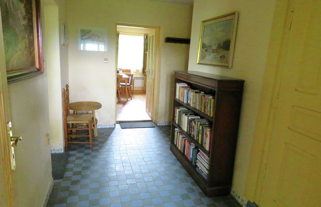 Holiday House Near Forest in Obora - Foto 2