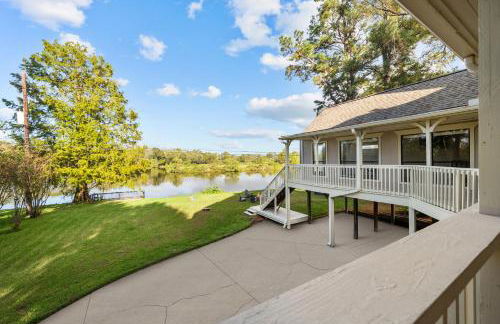 Woodlands Area Lake View Retreat - Foto 42