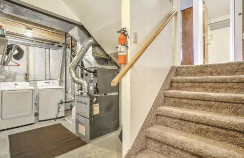 Witches Hollow Pet-Friendly Retreat Near Airport - Foto 52