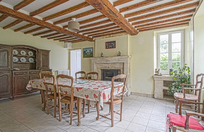 Spacious Holiday Home With Garden - Foto 20