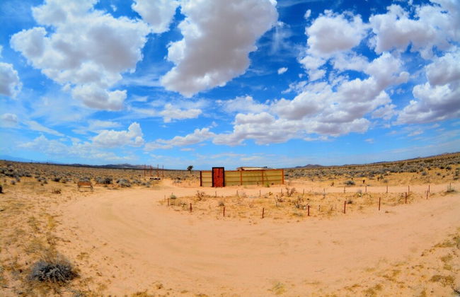 Unique off Grid Desert Retreat, California, USA - Photo 23
