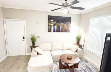 Contemporary 1BR Retreat Quiet Serene Setting - Foto 2