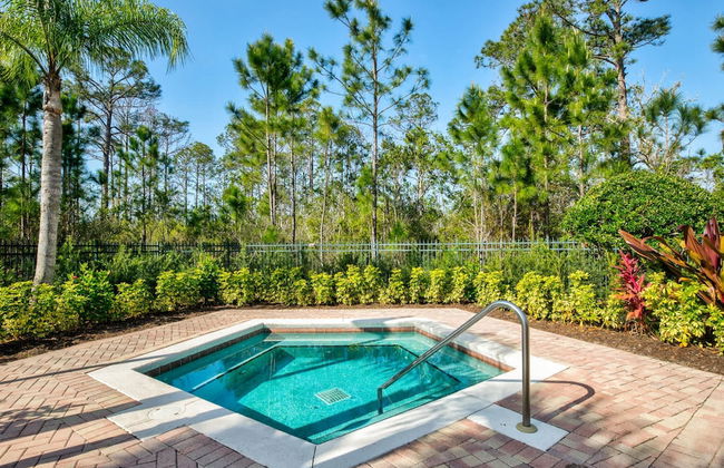 2BR Condo - Hot Tub Pool Near Disney - Photo 27