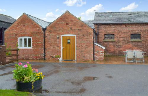 The Stable - Photo 11