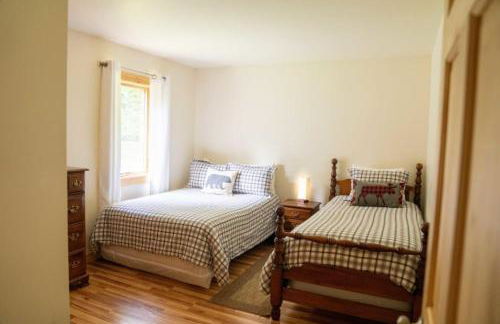 Cozy Cabin in Stratton Mountain & Mount Snow 10min - Photo 24