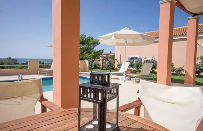 Nafsika Beach House Large Private Pool Walk to Beach Sea Views A C Wifi Car Not Required - 1880 - Foto 7