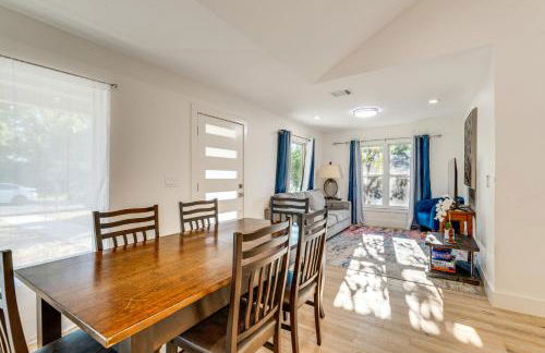 4 Mi to UT Austin Bright and Modern Family Home - Photo 5