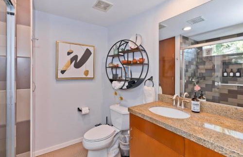 Navigate Stays Family Artful Retreat w Pool & Cabana - Foto 34