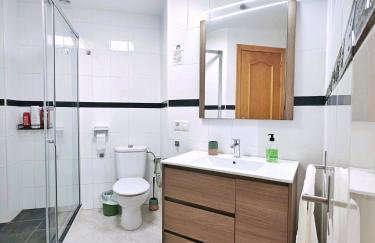 Moderno Piso céntrico 3 habitaciones junto al Mar - Foto 9