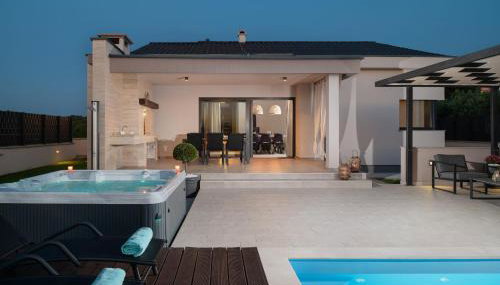 Villa Mareta ZadarVillas - Foto 1