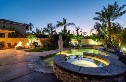 Coachella Play - 6BR Multi-Gen Fun Zone and Retreat with free heated pool - Foto 59