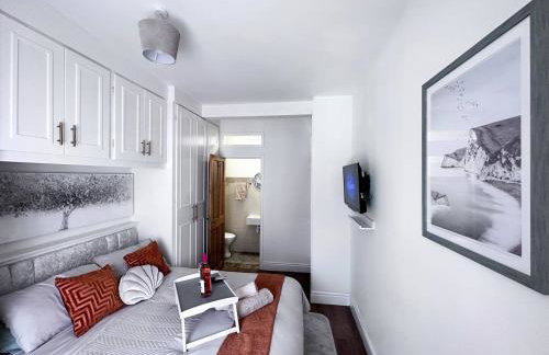 Chic Charming Classic 3bed w Ensuite - Pontypridd - Foto 7