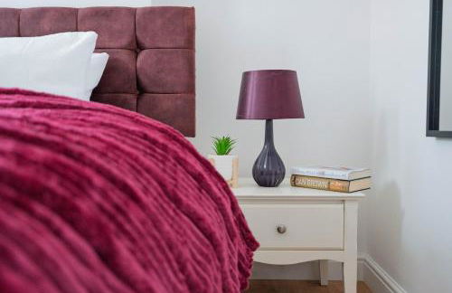 Entire 4 Bedroom house in Bootle Liverpool-Ideal for contractors, family and group-Free Parking & Free internet-Sleeps 7 - Foto 35