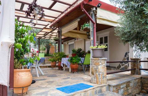 Effie's Maisonette with Detached Studio - Photo 29